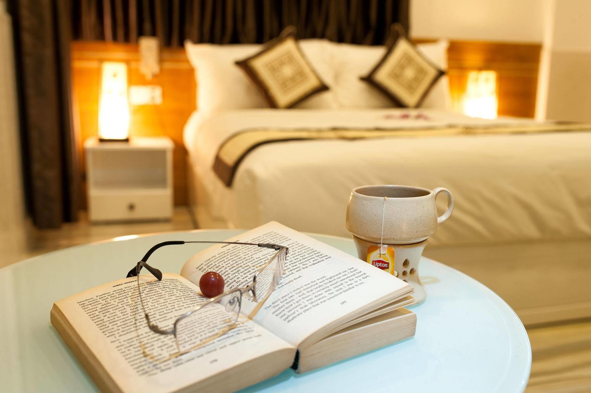 Acacia Saigon Khách sạn 3*